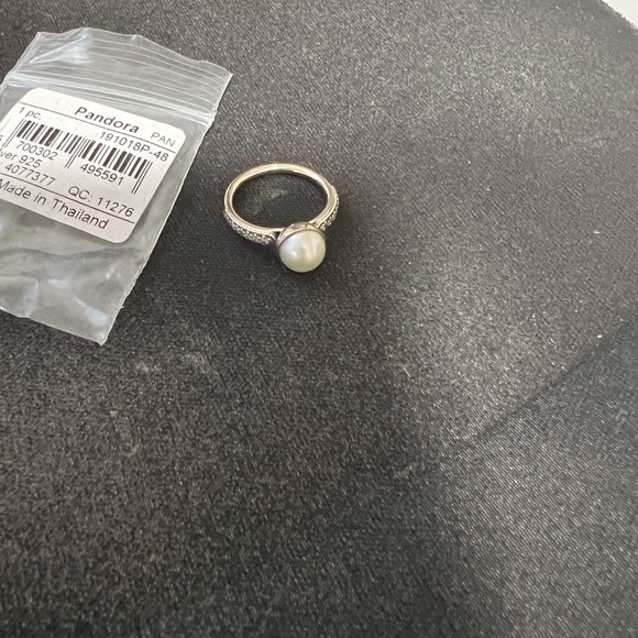 Pandora Ring - Picture 3 of 3